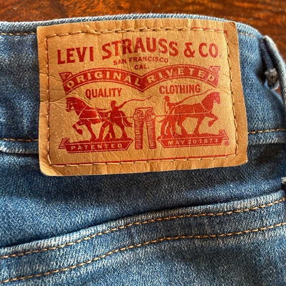 Levi Strauss & Co. Skinny Jeans - Picture 5 of 6